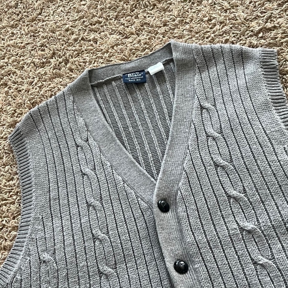 John Blair Mens Gray Cable Knit Button Front‎ Sweater Vest XLG V-Neck Pockets
